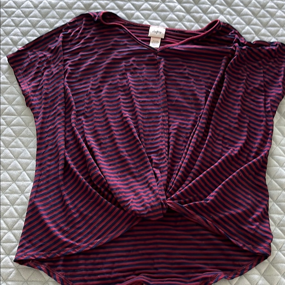 Daytrip Red Tie Front Short Sleeve T-Shirt